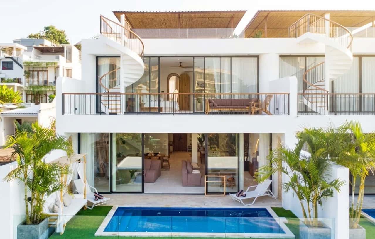 ROOFTOP OCEAN VIEWS VILLA IN PECATU, WALK TO DREAMLAND BEACH - photo 1