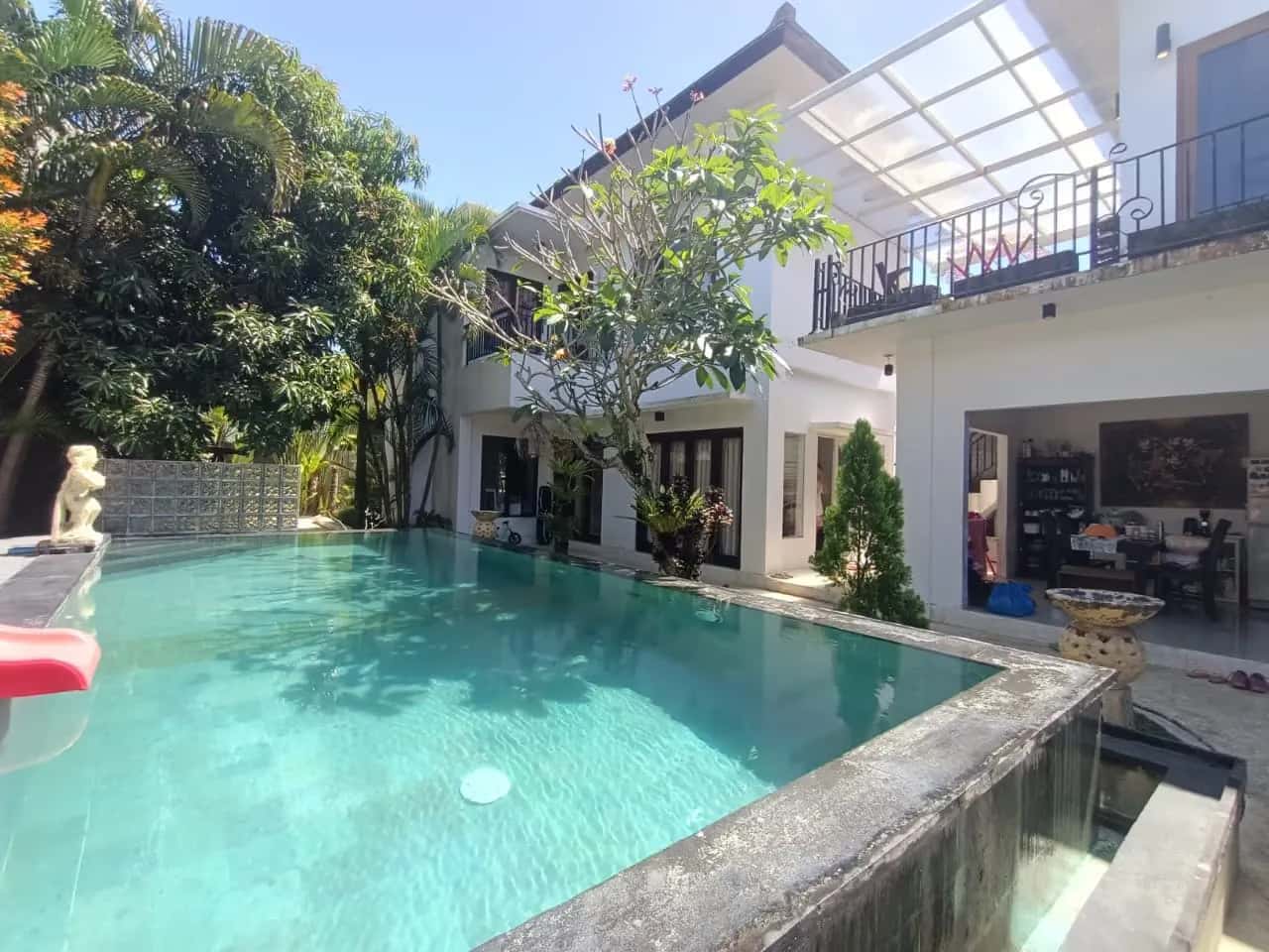 Luxurious 4-Bedroom Villa With Pool In Prime Nusa Dua Location — photo 1