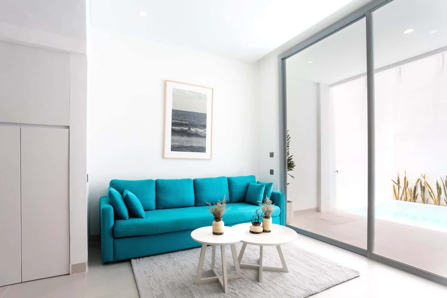 Conveniently Located Townhouse Near Batu Belig Beach — photo 1