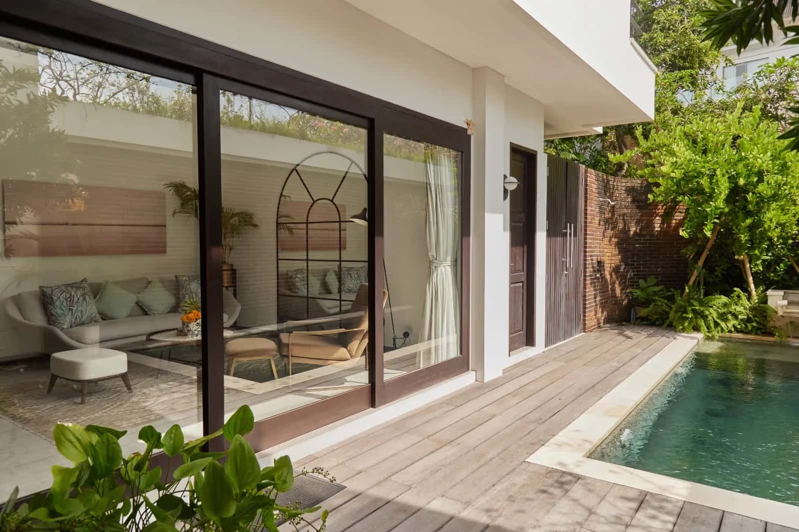 Batu Belig Lifestyle Villa With Spa Room And Three Level Living — photo 1