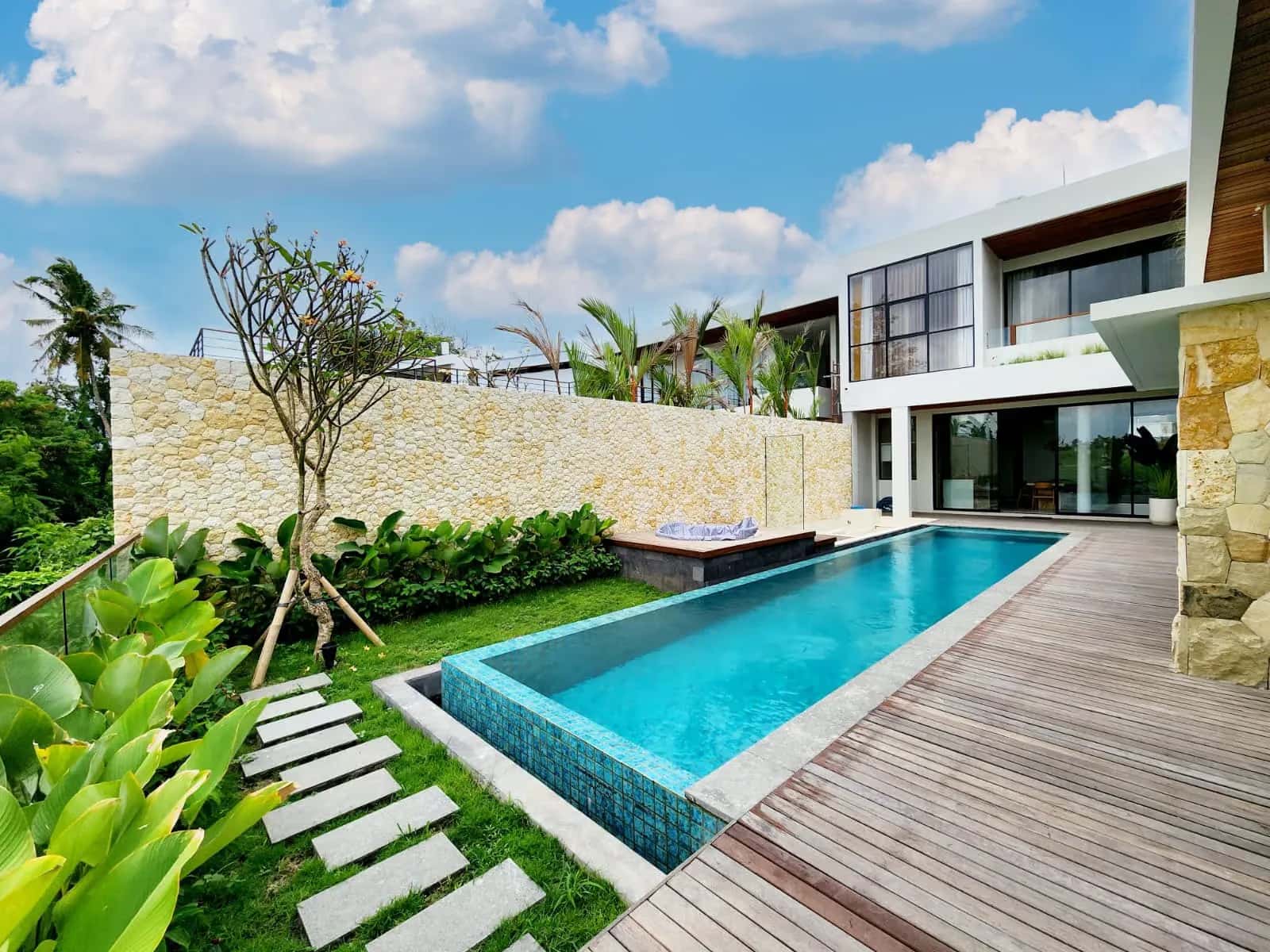 Pererenan Freehold Residence With Curated Interiors And Open Green Surroundings — photo 1