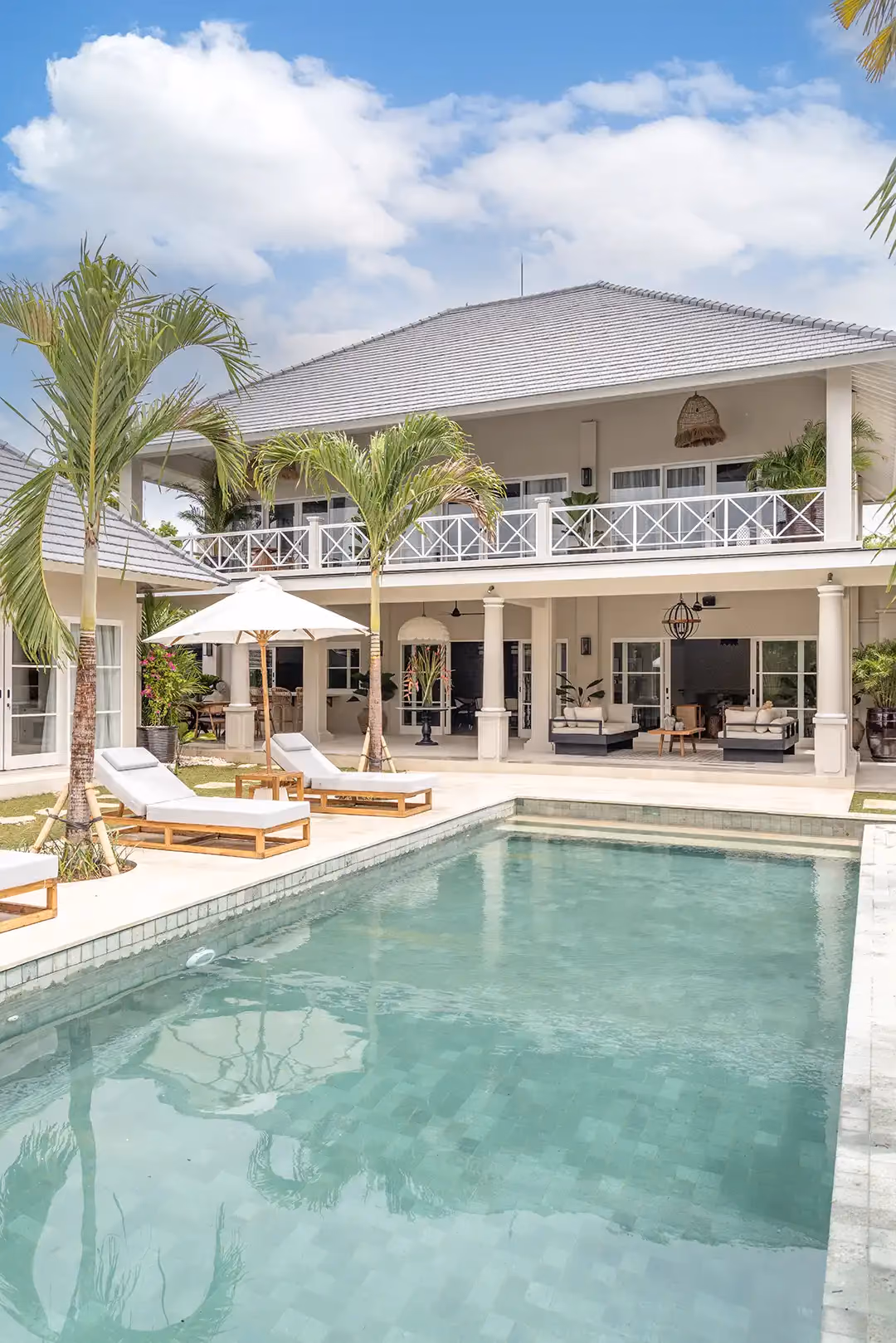 Elegant Freehold Oasis Walking Distance To Berawa Beach — photo 1