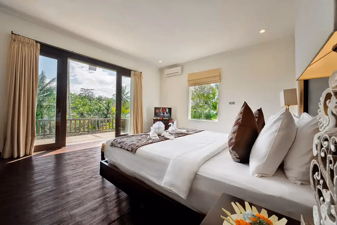 Luxurious Traditional Style Villa In Payangan, Ubud With Breathtaking Natural Views — photo 1