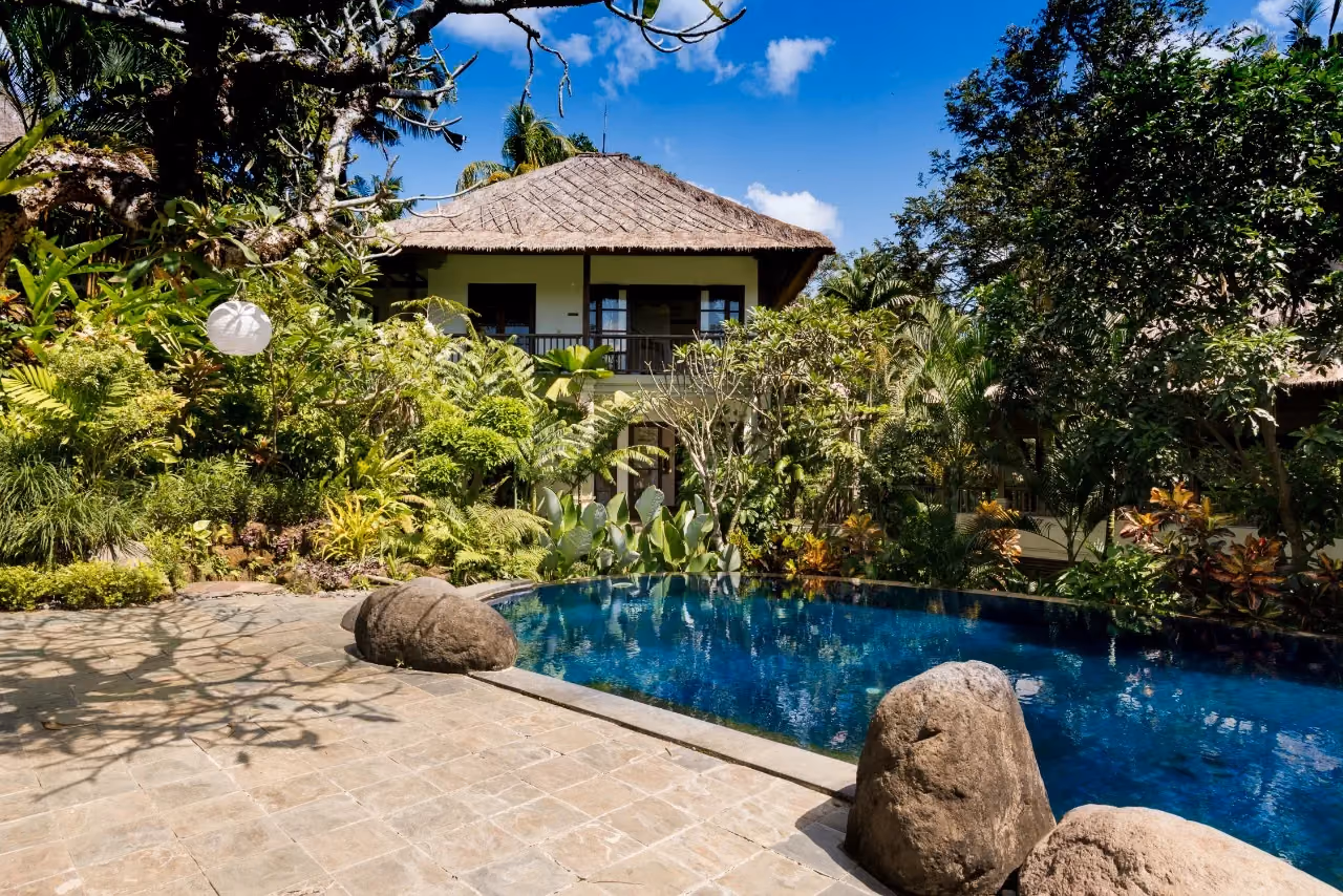 Secluded Riverfront Jungle Haven In Nyambu, Tabanan — photo 1