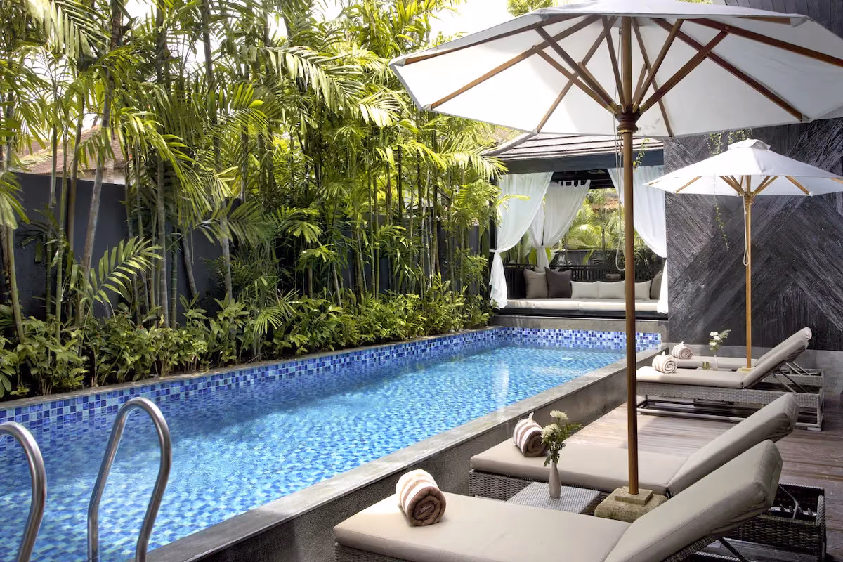 Luxurious Freehold 3-Bed Modern Contemporary Villa In Seminyak — photo 1