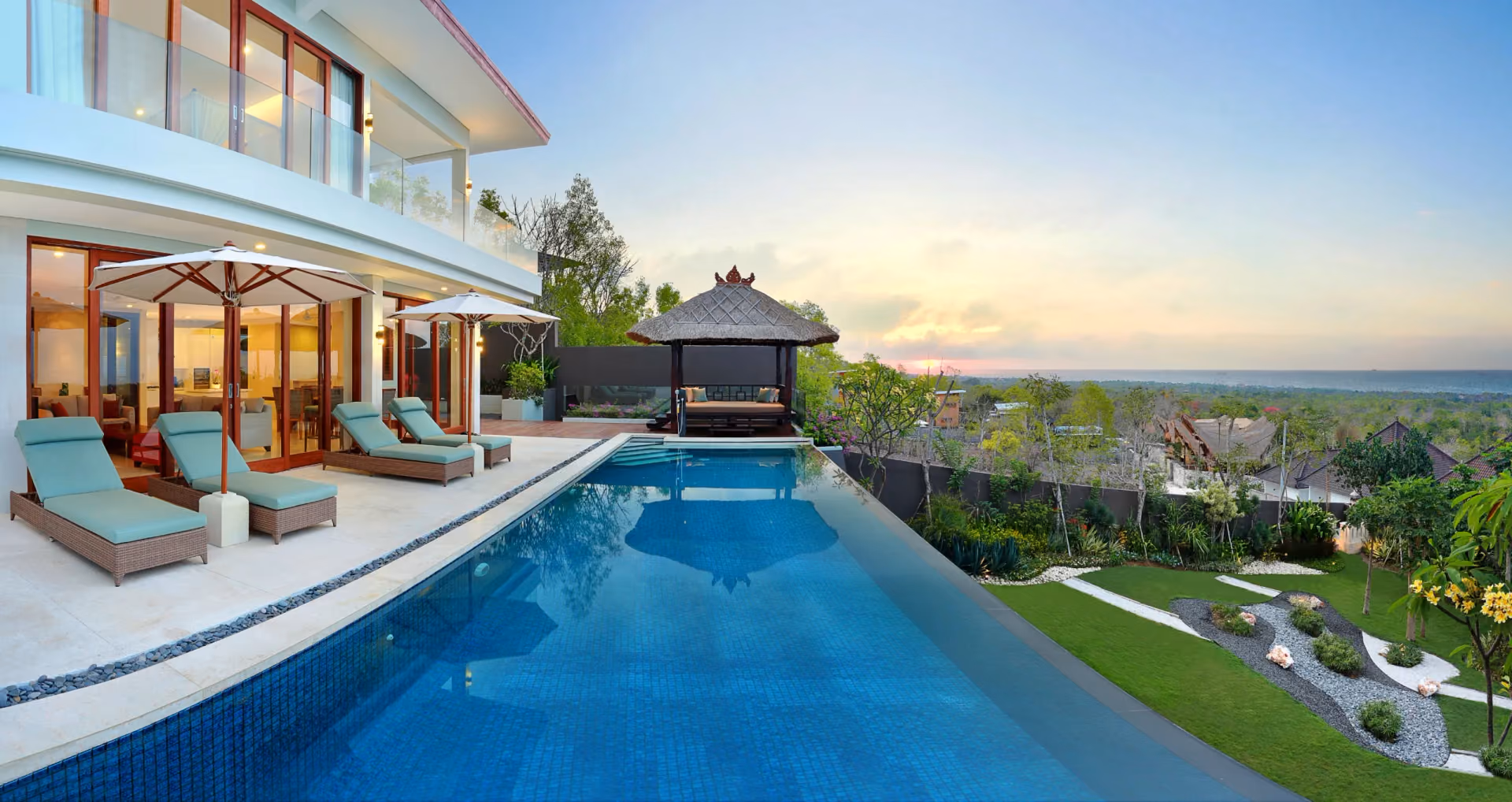 Panoramic Perfection: A Stunning Villa In Pecatu — photo 1
