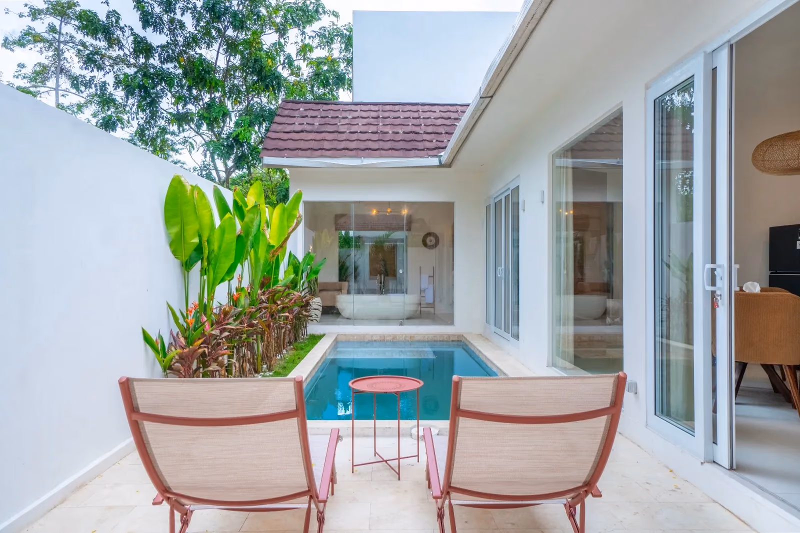 Modern 1-Bedroom Villa With Office In Ungasan — photo 1
