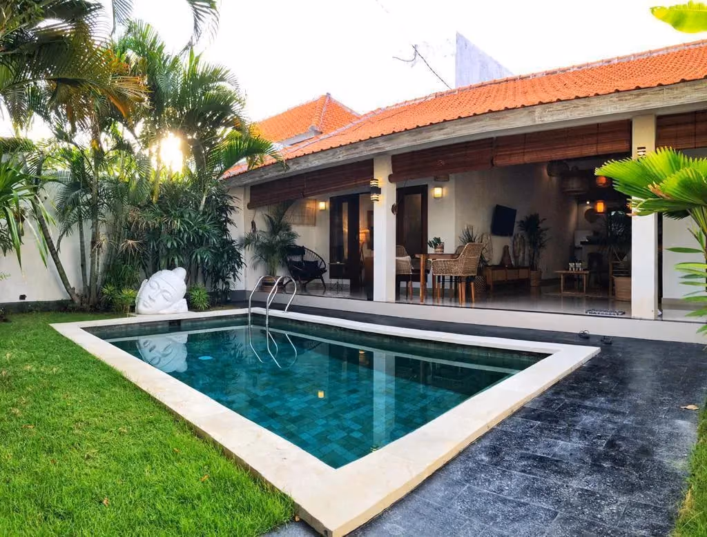Modern Villa In Seminyak With Pool And Stylish Living — photo 1