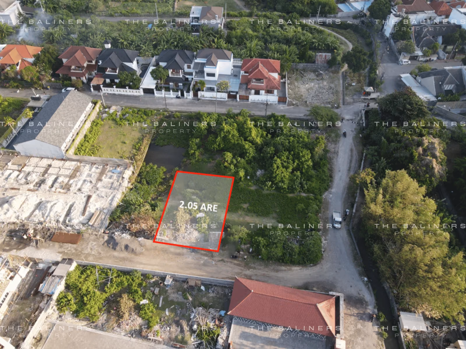 Versatile Freehold Land In Kerobokan — photo 1