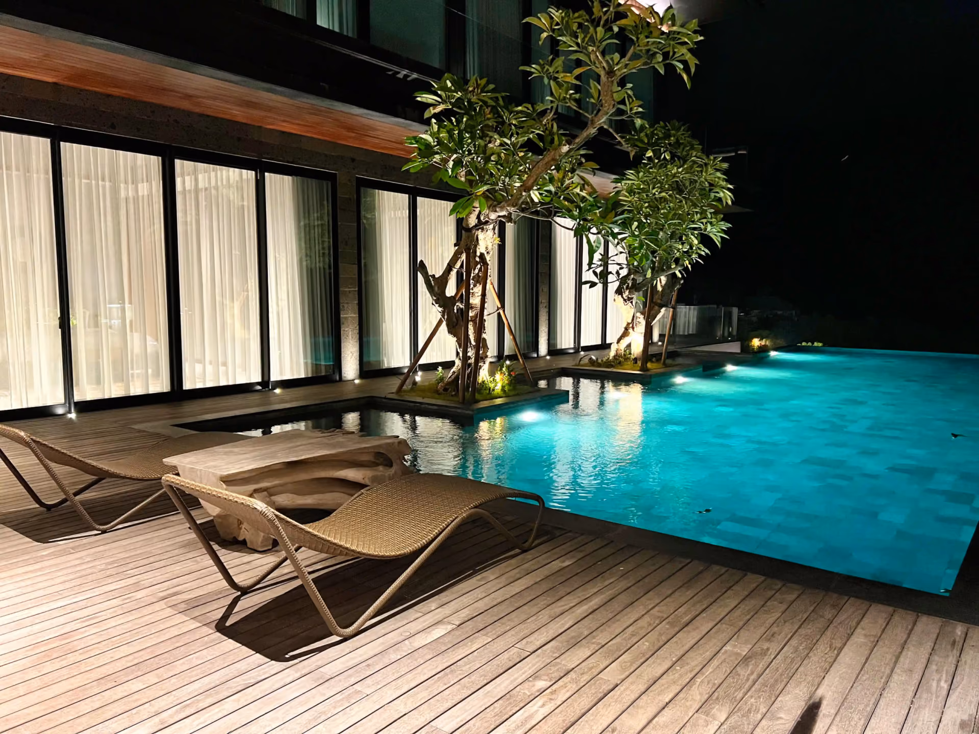 Stunning Ocean View Villa In Uluwatu — photo 1