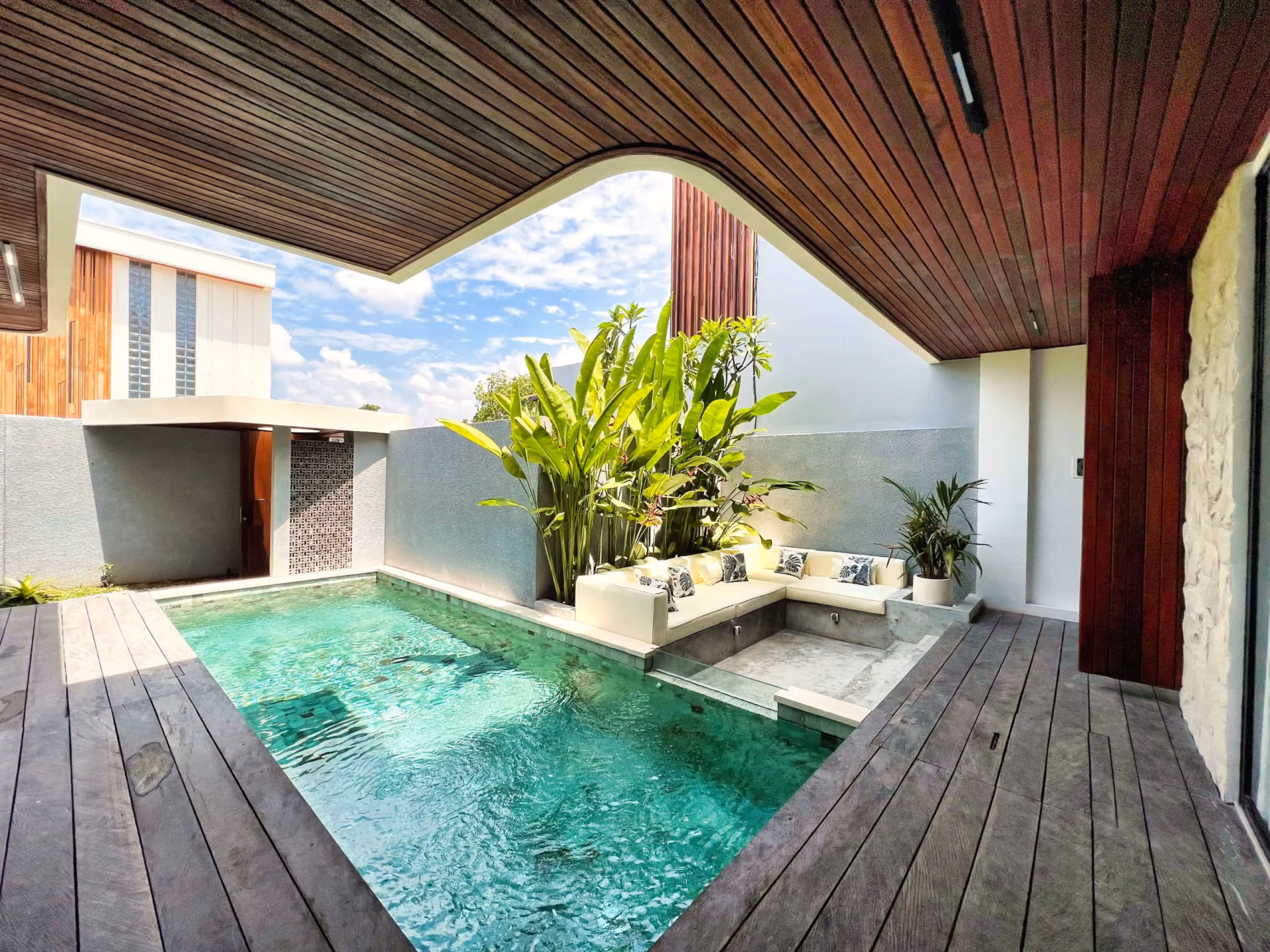 Contemporary Villa In Buduk, Mengwi — photo 1