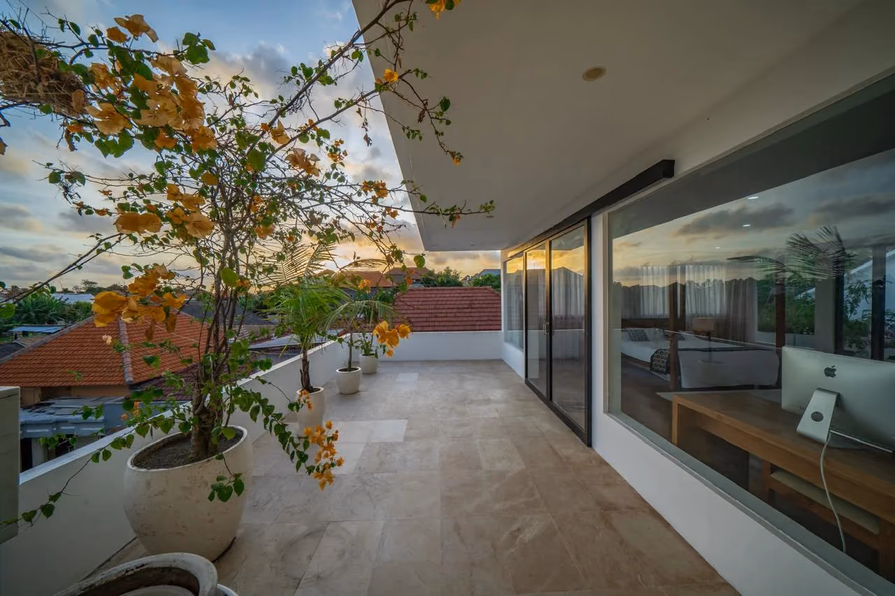 Modern Minimalist Villa In Umalas — photo 1