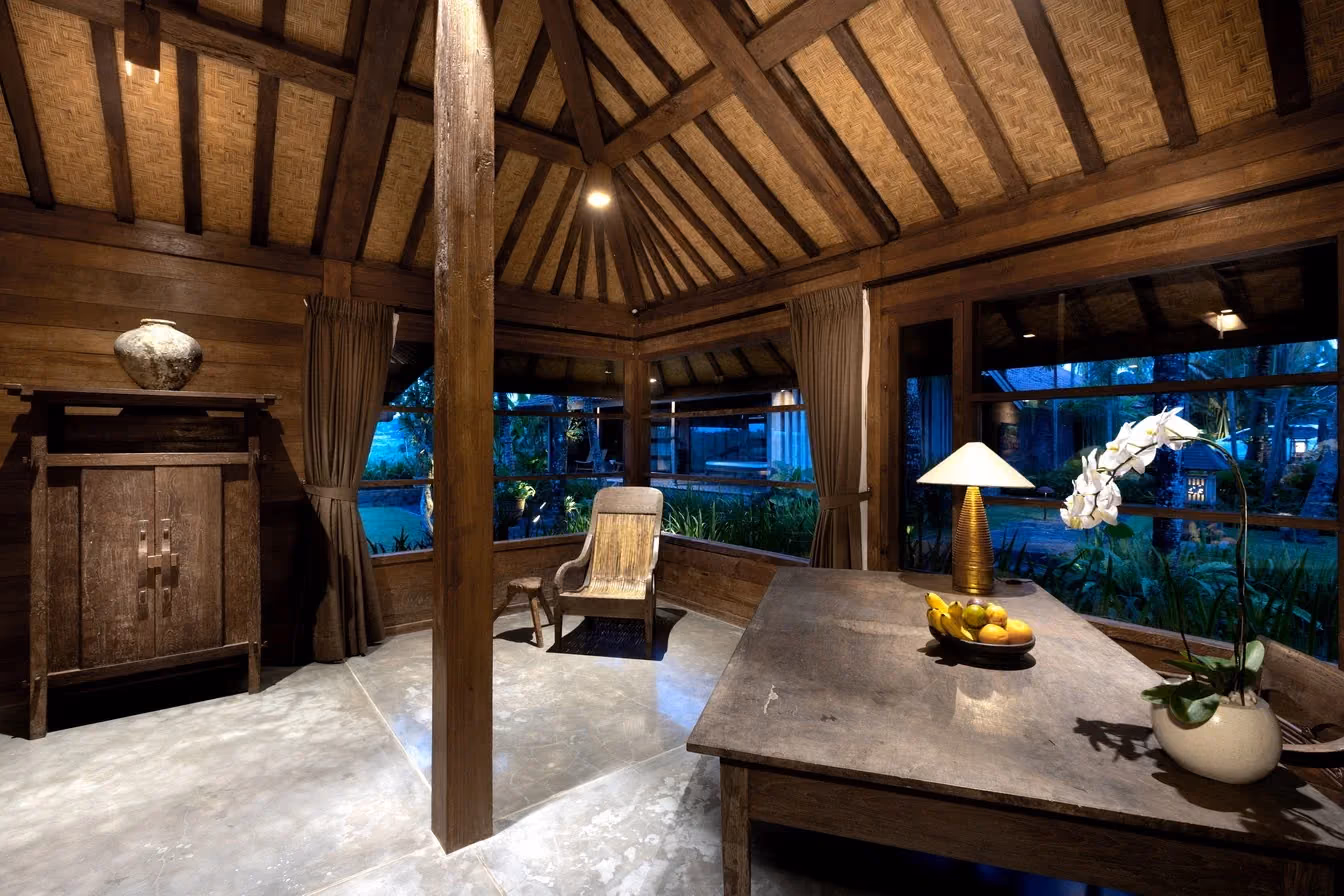 Elegant Freehold Villa With Stunning Rice Field Views In Nyanyi — photo 1