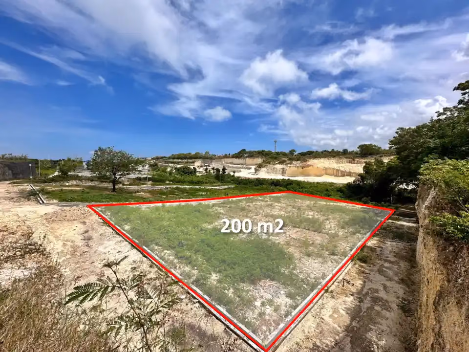 Small Freehold Land Plots In Up And Coming Ungasan — photo 1