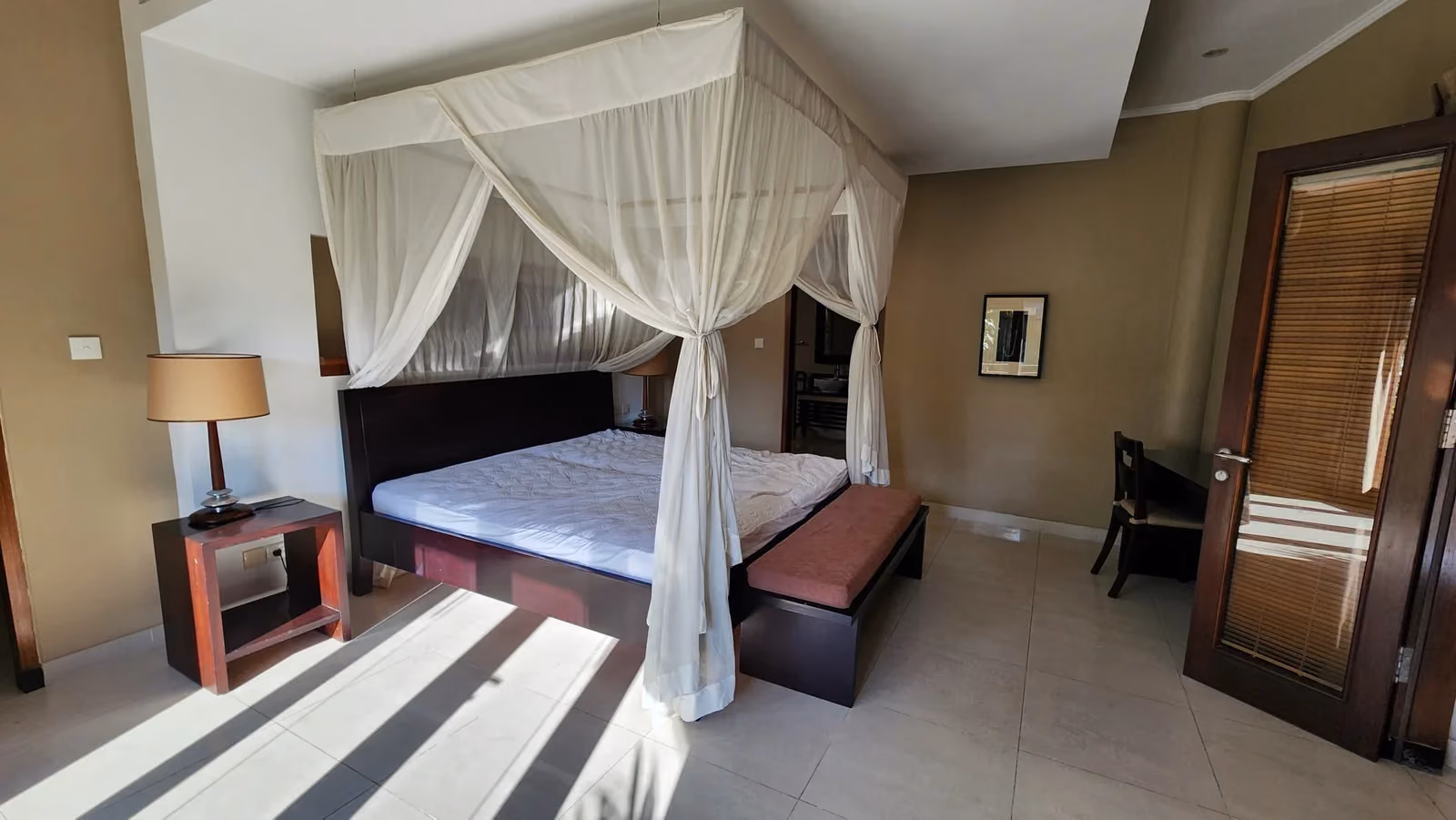 Exclusive Balinese Contemporary Villa In Prestigious Petitenget — photo 1