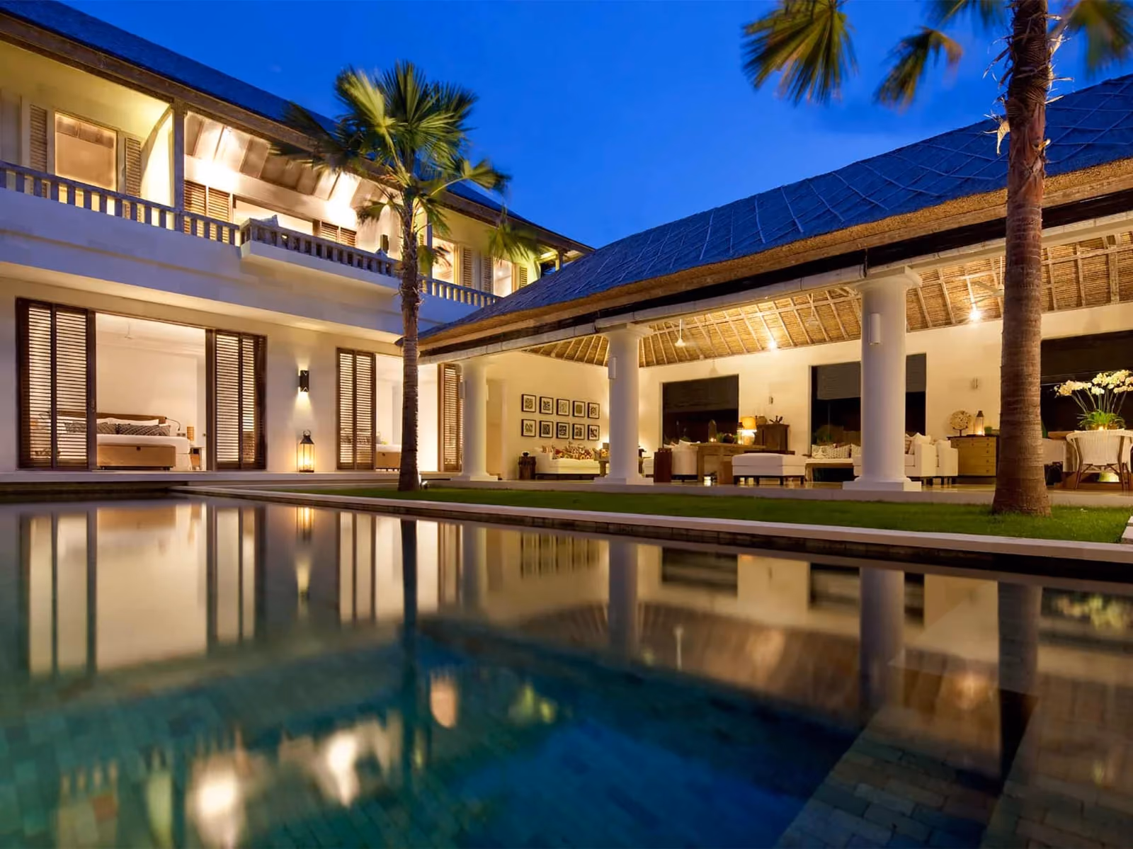 Luxurious Villa In Prime Petitenget Location — photo 1