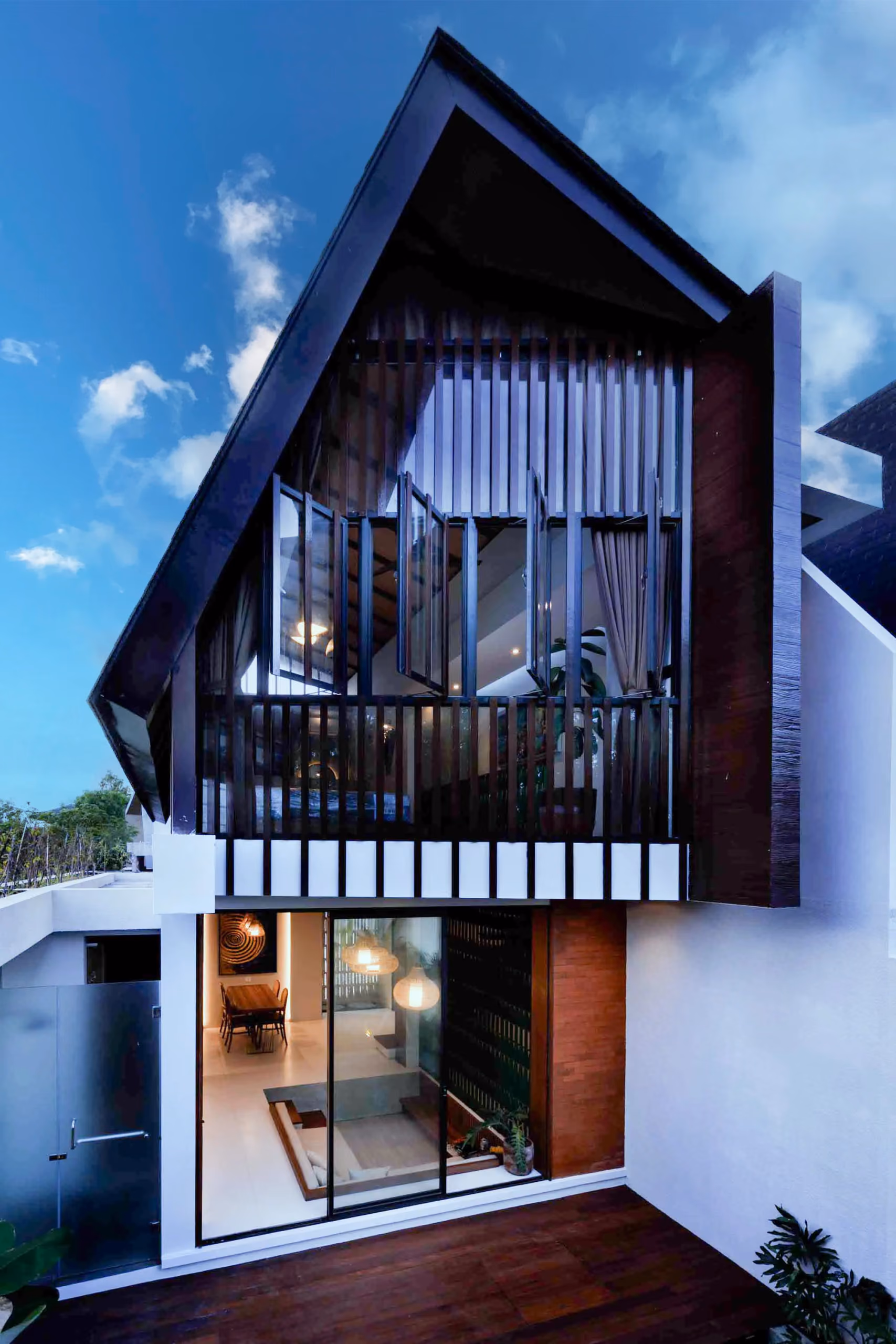 Tropical Simplicity Meets Everyday Comfort In Ungasan — photo 1