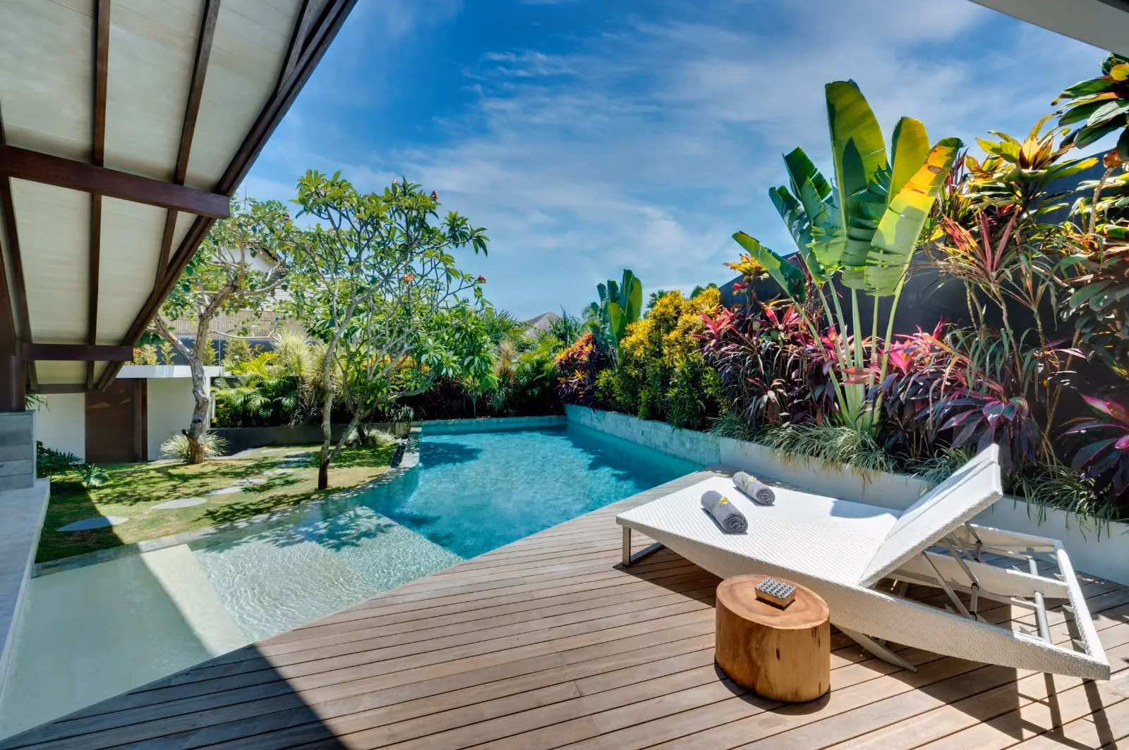 Well-Placed One-Bedroom Villa With Pool And Long-Term Lease In Seminyak — photo 1