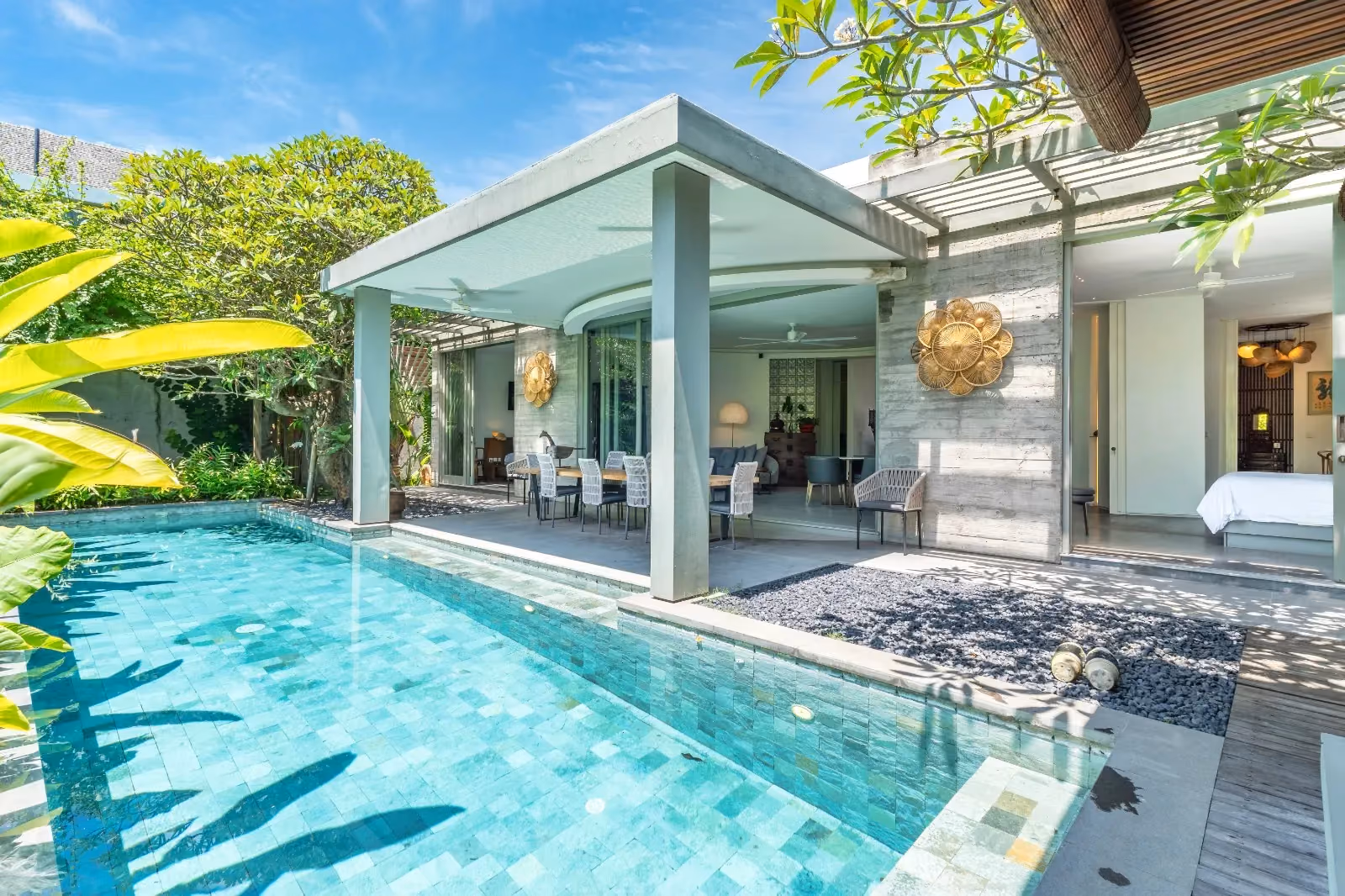 Bright And Spacious Villa In Umalas With Stunning Outdoor Spaces — photo 1