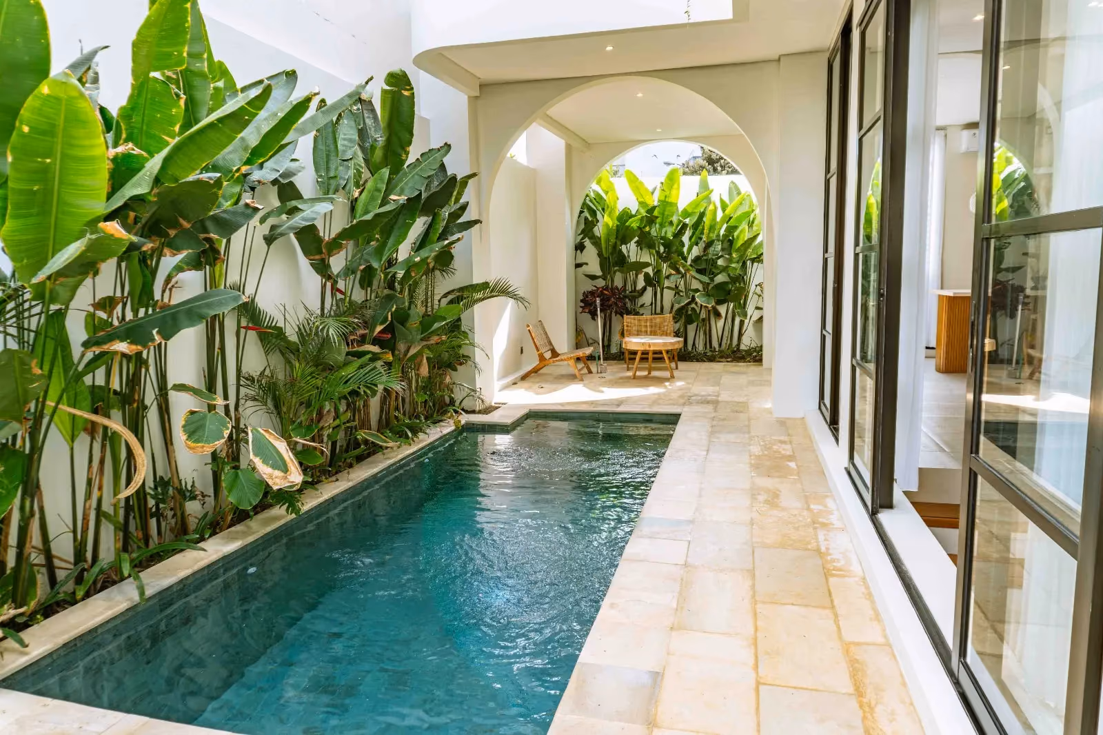 Stylish Freehold Villa Surrounded By Uluwatu'S Icons — photo 1