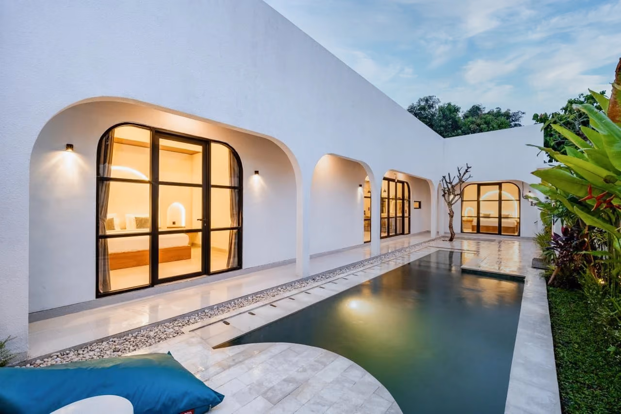 Tranquil Villa With Rice Field Views In Serene Kelating Setting — photo 1