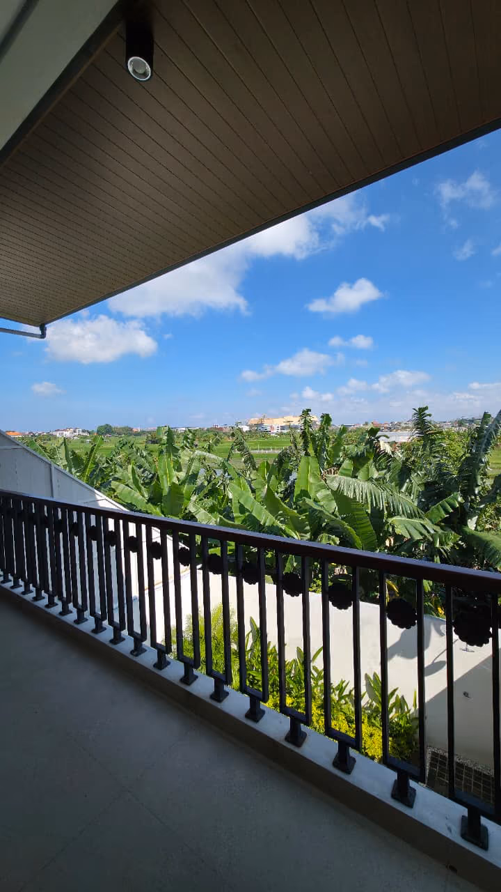 Villa With Scenic Rice Field Views In Seminyak — photo 1
