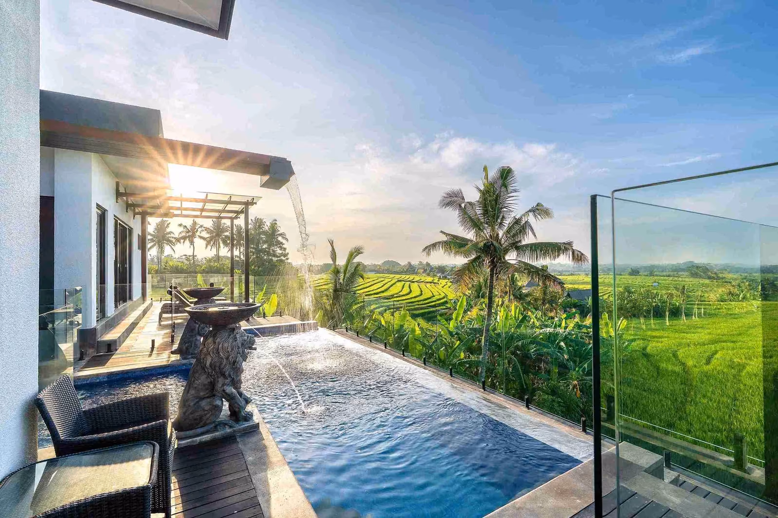 Serene Villa With Scenic Rice Field And Mountain Views In Tabanan — photo 1