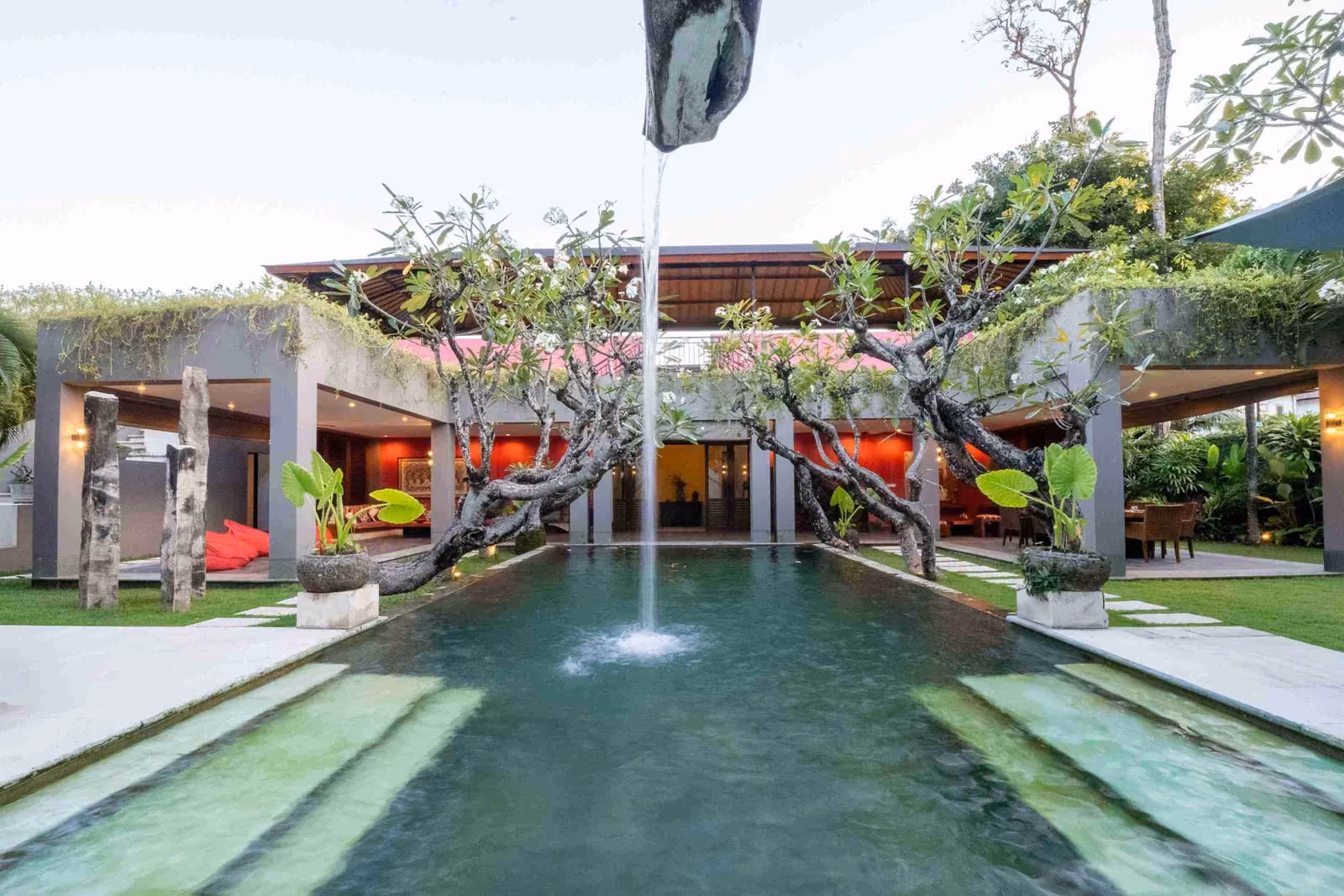 Private Tropical Estate Within Walking Distance To Batu Belig Beach — photo 1