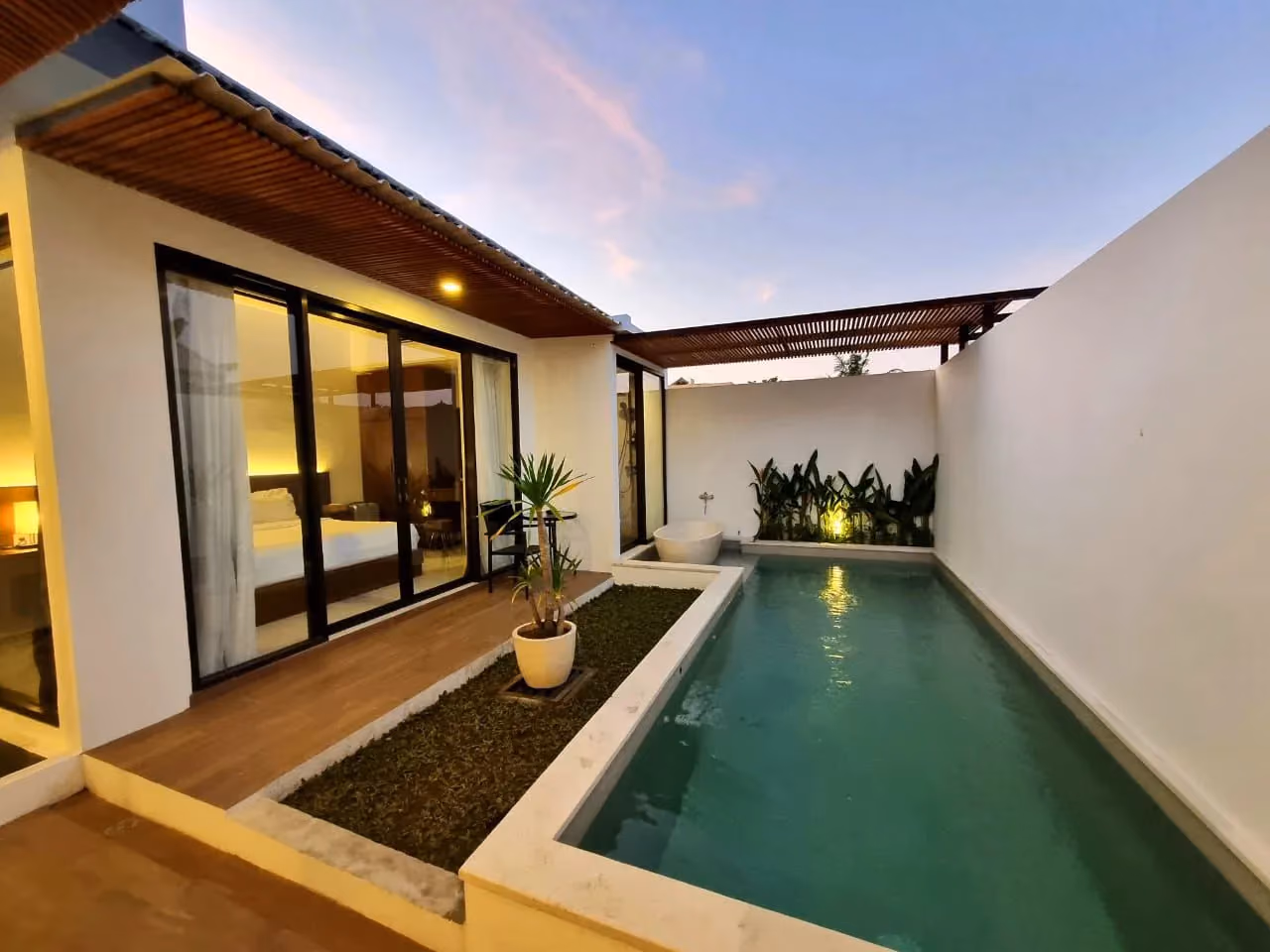 Modern Tropical 2-Bedroom Villa With Dual Pools In Tranquil Tegal Cupek, Kerobokan — photo 1