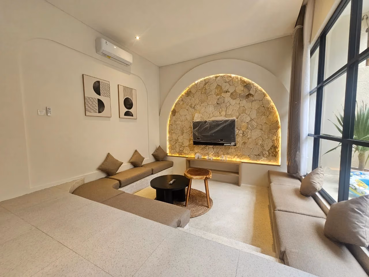 A Rare Opportunity To Own A Beautifully Designed Freehold Villa In Prime Kerobokan — photo 1