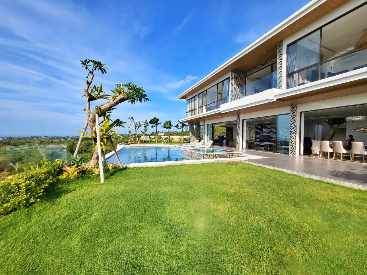 Brand New Luxury Villa In Jimbaran With Spectacular Views — photo 1