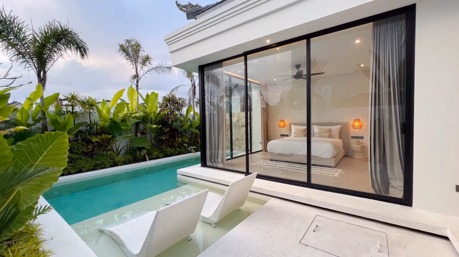 Steps From Seseh Beach One-Bedroom Villa With Rice Field Sunsets — photo 1