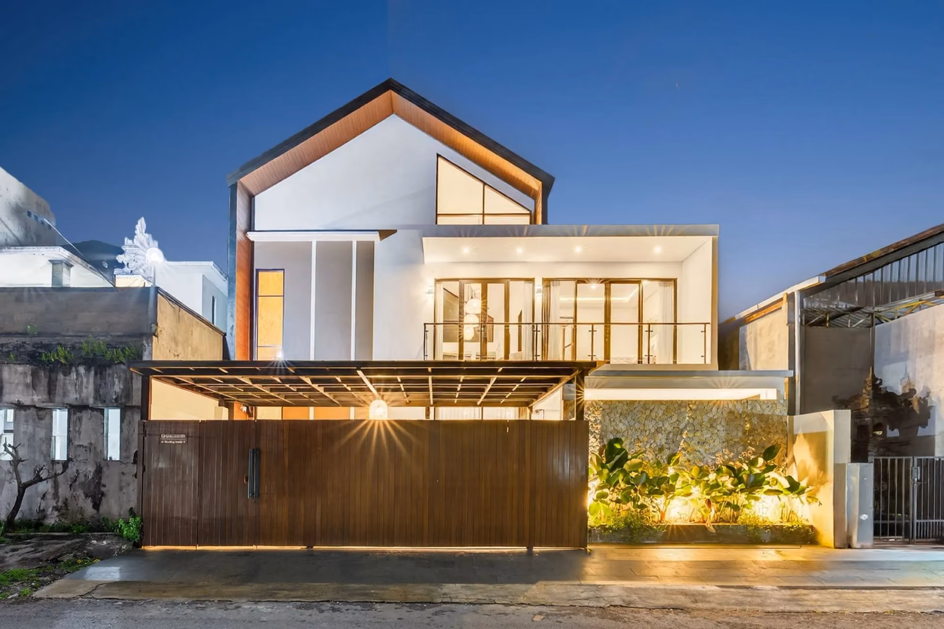 Kerobokan’S Best-Located Freehold Villa — photo 1
