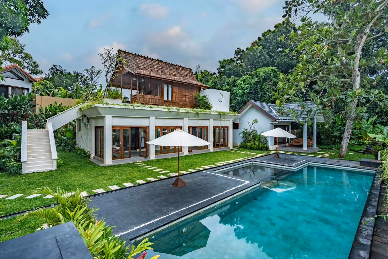 Private Beach-Access Estate In Tabanan With Three Pools — photo 1