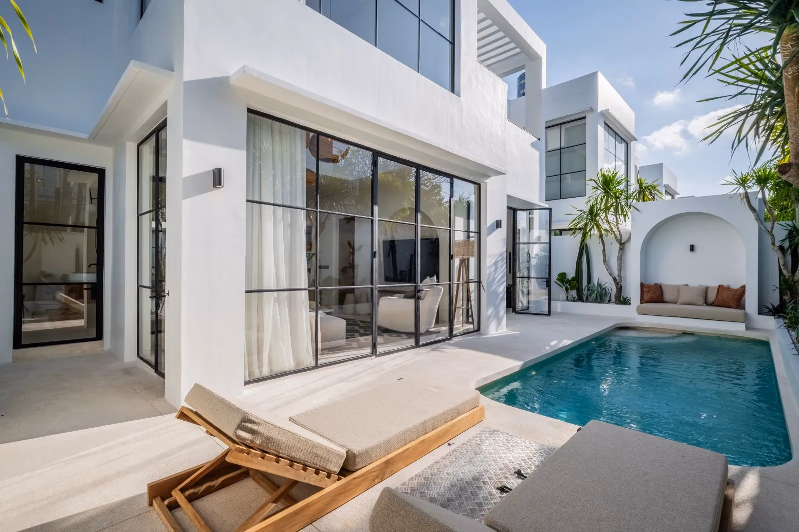Boutique 3-Bedroom Villa In Umalas With Strong Returns — photo 1