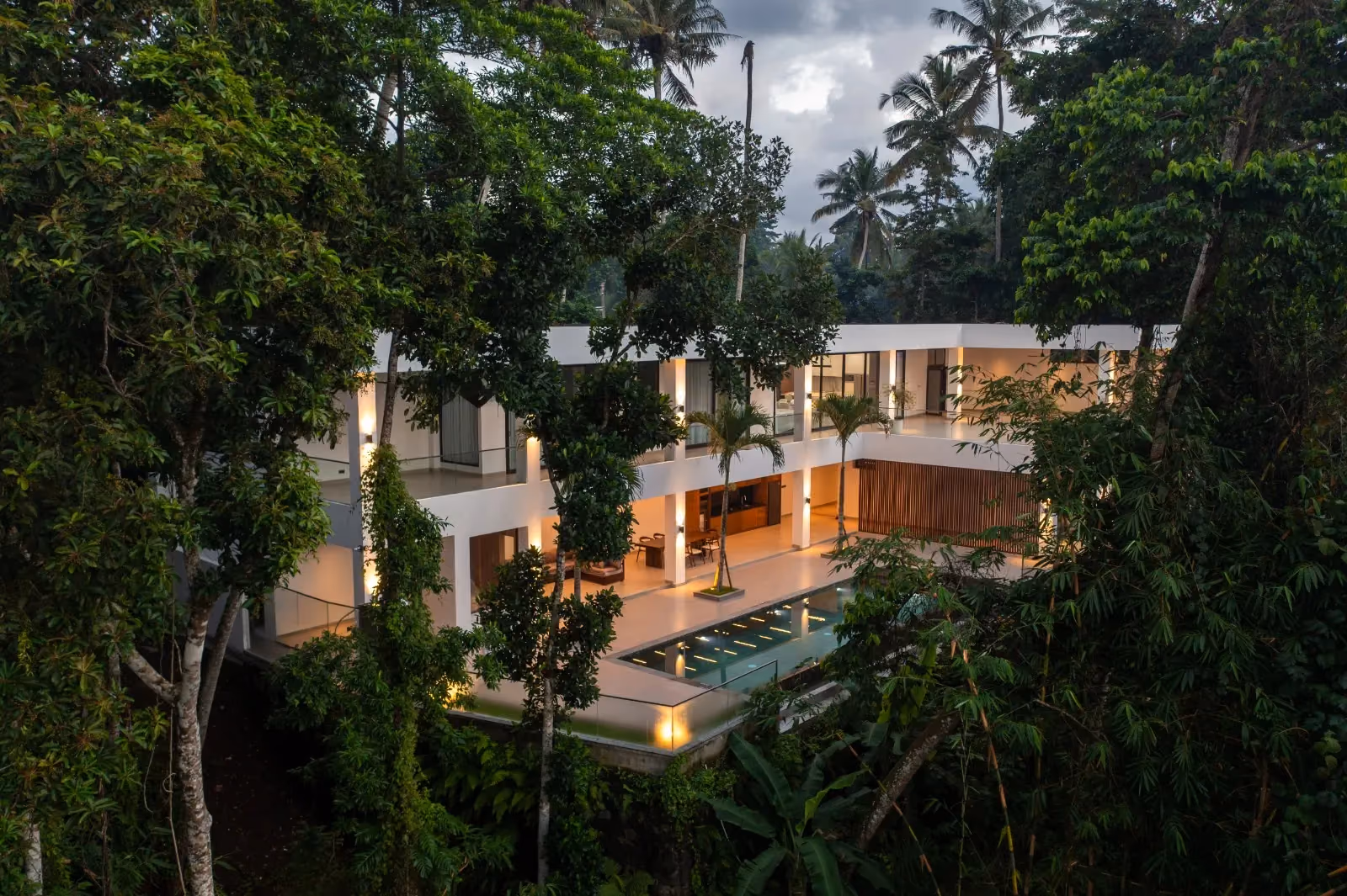 Luxury Jungle View Villa In Ubud With Private Sauna And Wellness Spaces — photo 1