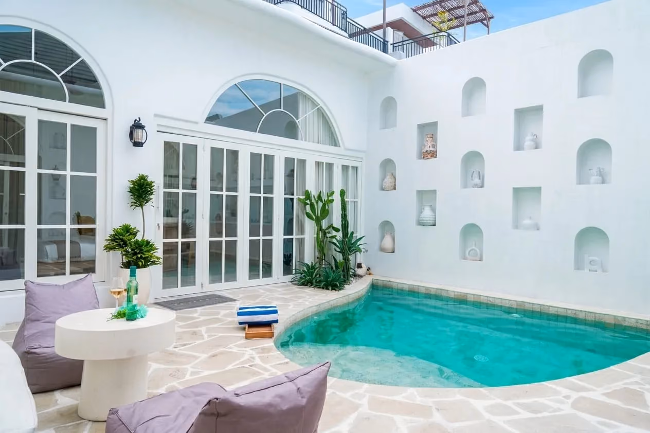 Freehold Double Villa Balangan With Resort Style Living And Coastal Access — photo 1