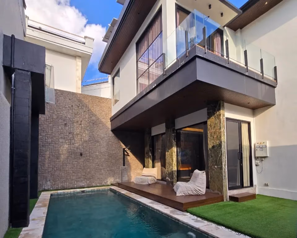 A Walkable Petitenget Freehold Residence Surrounded By Bali’S Iconic Lifestyle — photo 1